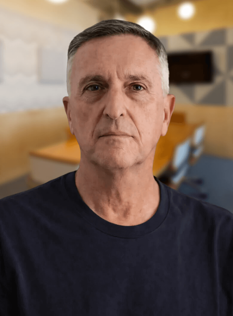 José